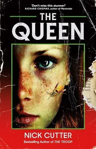 The Queen : this Halloween's most terrifying novel from TikTok's favourite horror writer!